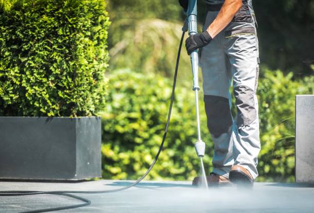 Professional Pressure Washing in Devens, MA