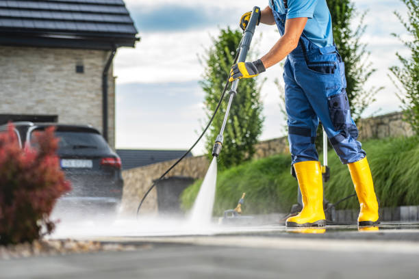 Best Factory Floor Cleaning  in Devens, MA